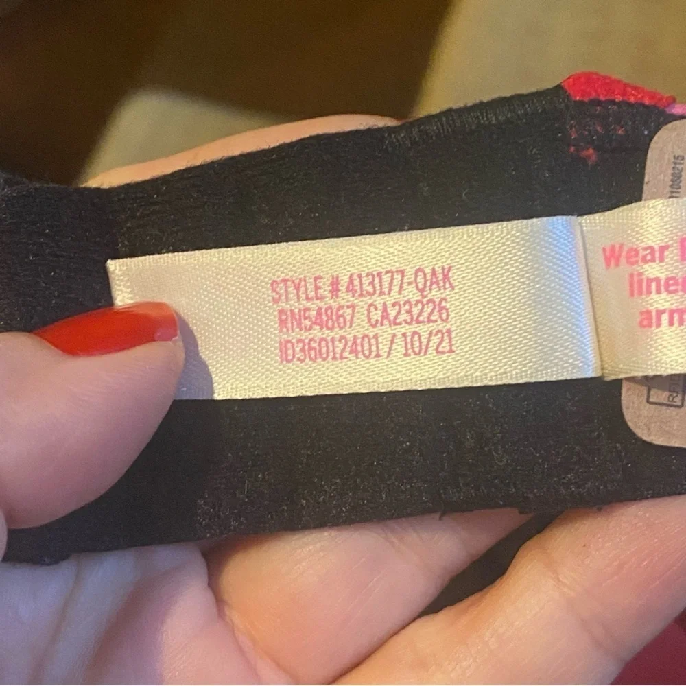 NWT~VICTORIA’S SECRET Pink Red Plaid Light Padding Bra Size 34C